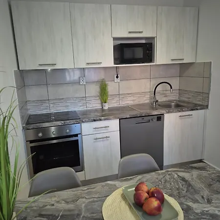 Apartament Palm Tree 1 Nin