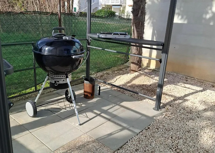 Palm Tree 1 דירה *